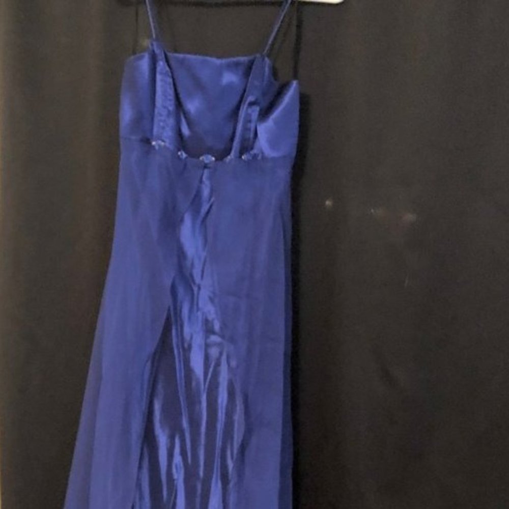 F I E S T A Formal Dress